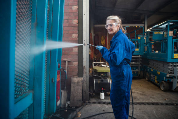 Best Gas Station Cleaning  in Falcon Heights, MN