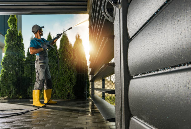 Best Sign and Awning Cleaning  in Falcon Heights, MN